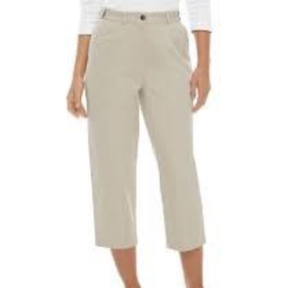 LL Bean Petite Bayside Stone Cotton Classic Cropped Khaki Chino Pants Sz 12P - Picture 1 of 4